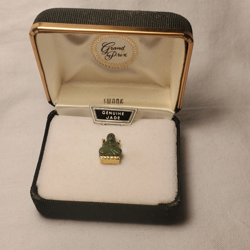 Vintage Swank jade pin